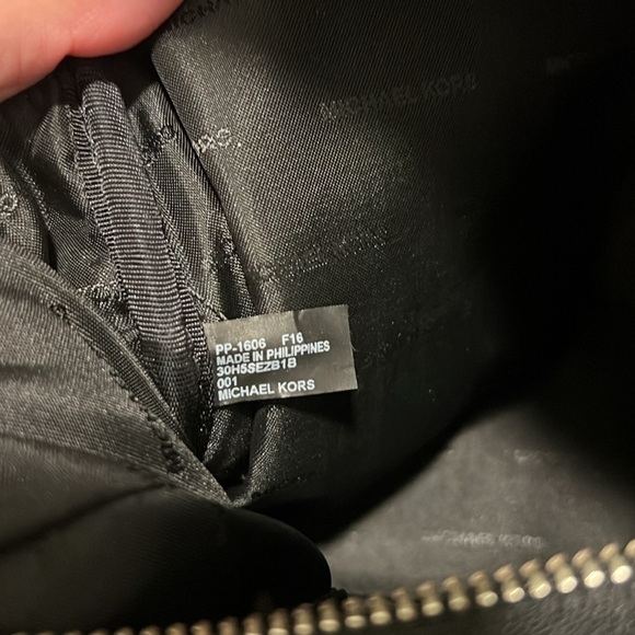 Michael Kors Rhea Medium Signature Backpack Handbag Black with Silver Hardware - Picture 14 of 17